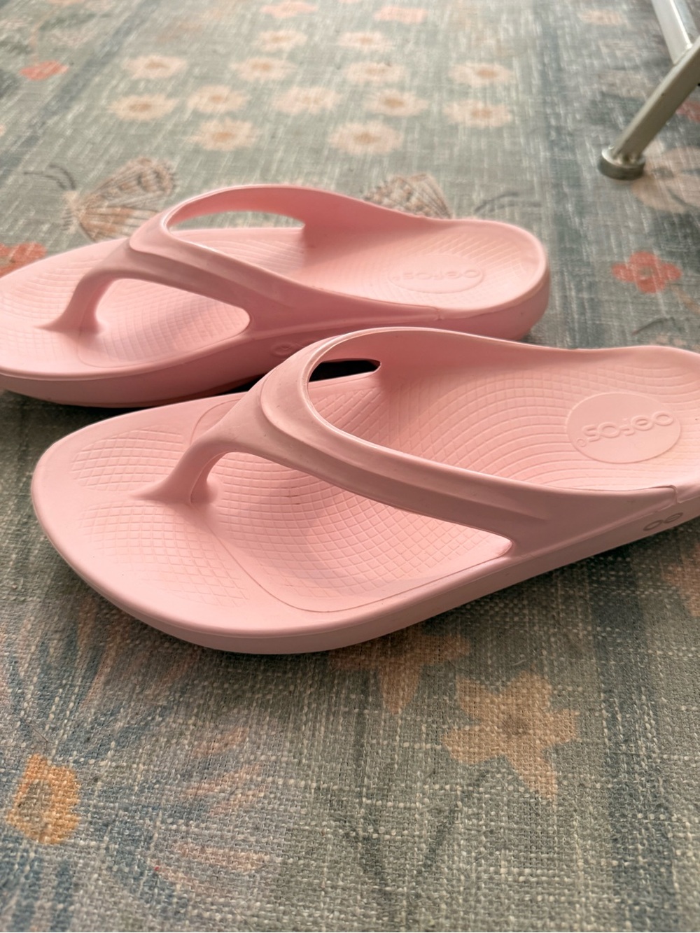 Oofos Oolala Thong Sandles